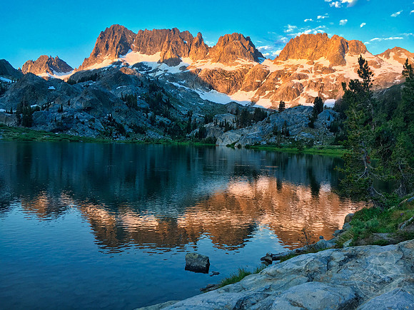 Ediza Lake Sunrise